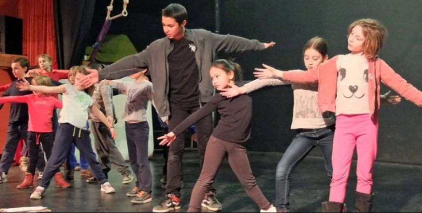 Stage de Cirque avec le Théâtre de la Gargouille pour les 7-14 an ans à Bergerac